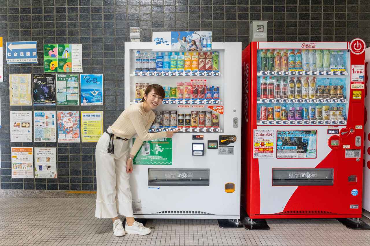 画像4: 「釧路市役所」は夏なのにホットが売れる!? 釧路の涼しさを証明する自販機