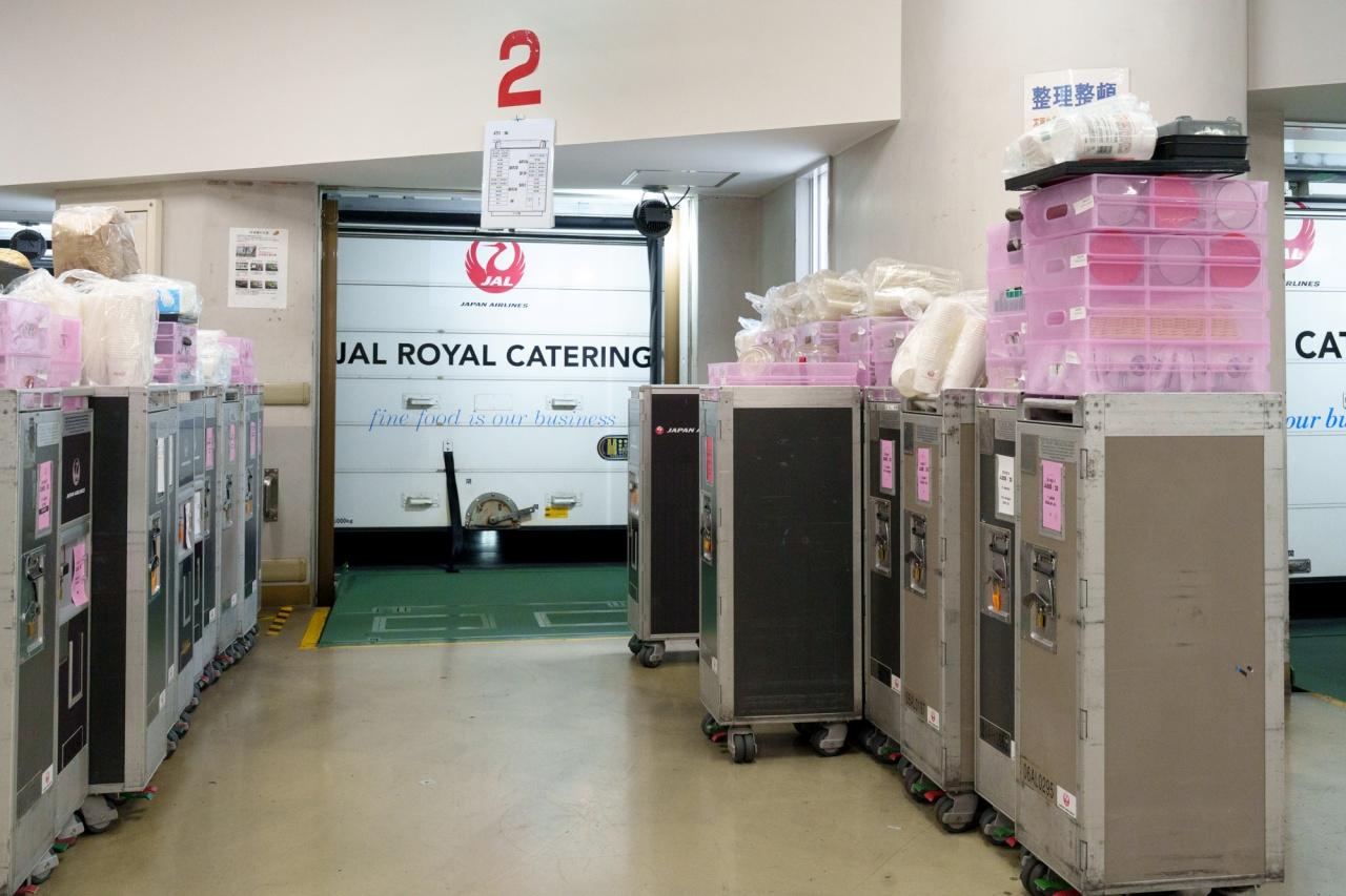 画像1: 温度管理を徹底し、迅速に飛行機へ搭載