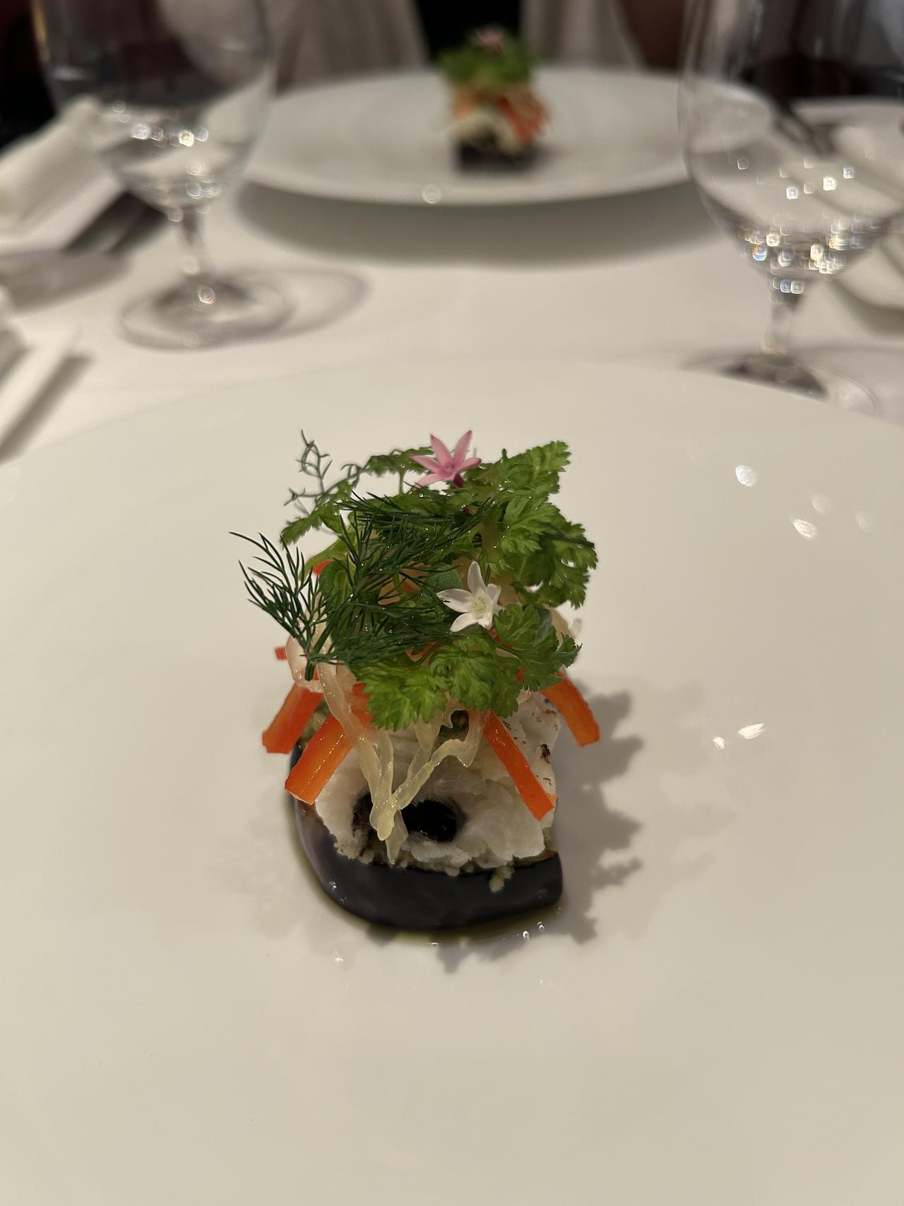 画像1: 特別な日に訪れたい、「ル・ミロワール」で味わう至福のランチ