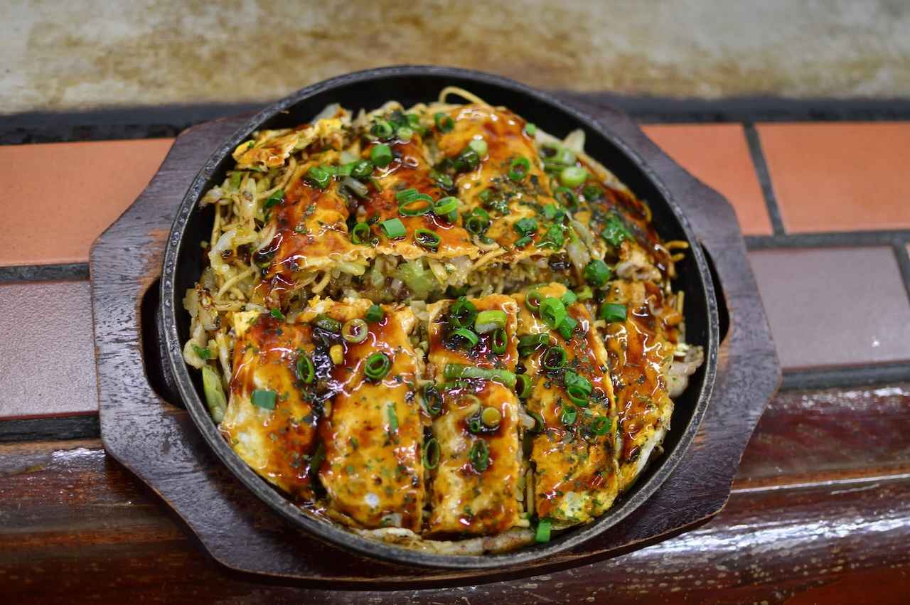 画像: 肉玉そば 900円 写真提供:くれとりっぷ