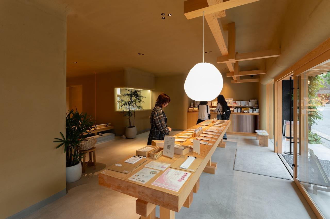 画像2: 堀江薬局本店艸楽|誕生日が導く自分だけのお茶と出合う