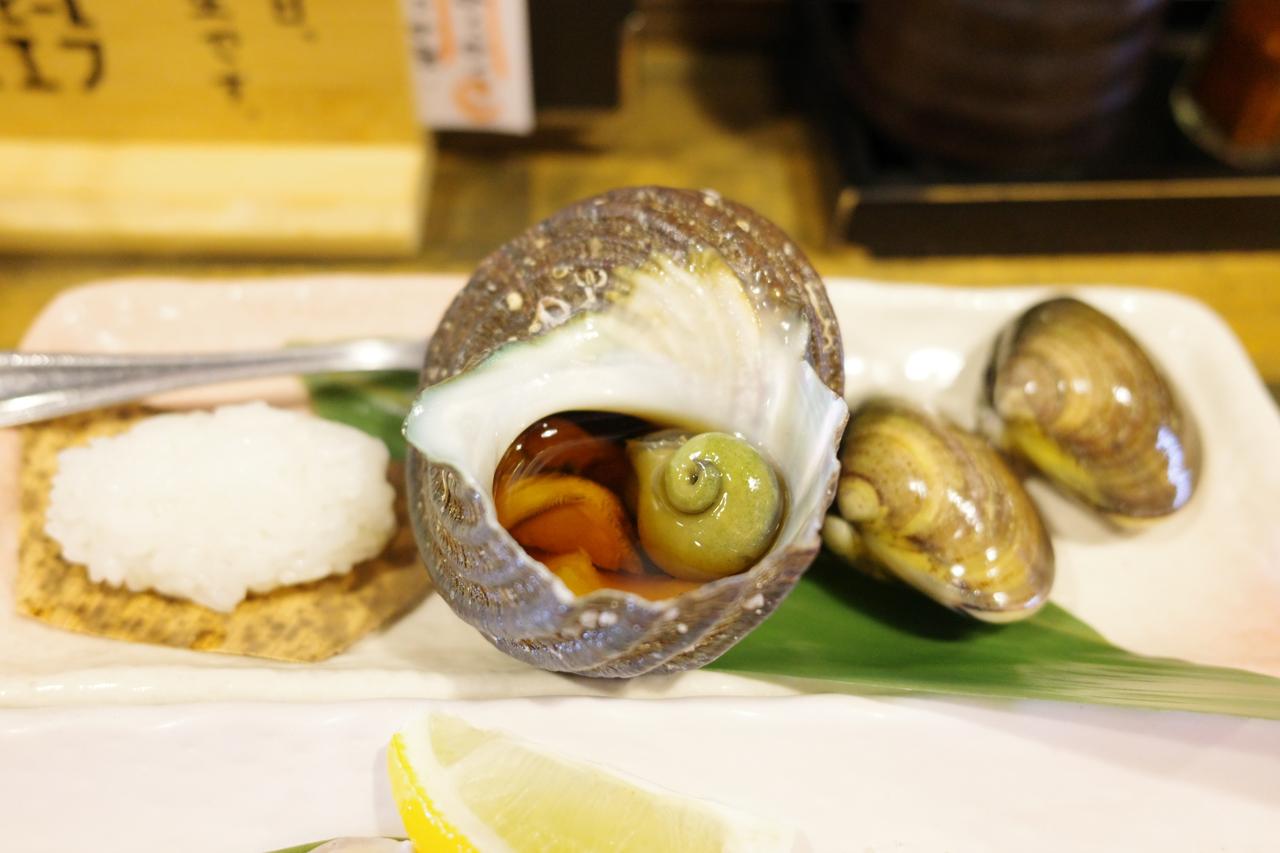 画像7: 卓上七輪で伊予赤健美鶏と新鮮魚介を贅沢に焼く「七厘や 笑」