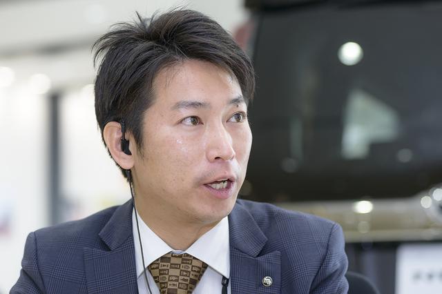 画像3: RADIO TEST DRIVE/今井優杏さんによるトヨタ認定中古車「ヴェルファイア」試乗インプレッション
