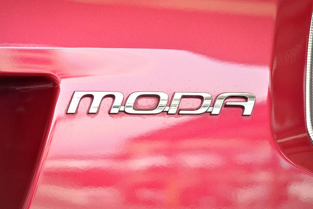 画像9: ※特別仕様車ではありません。(写真はパッソ MODA"G package"です)