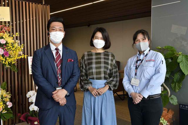 画像: 今回お話を伺ったのは大室さんと飯田さんです。それぞれお二人はそれぞれトヨタカローラ南海、ネッツトヨタ南海のご担当です。
