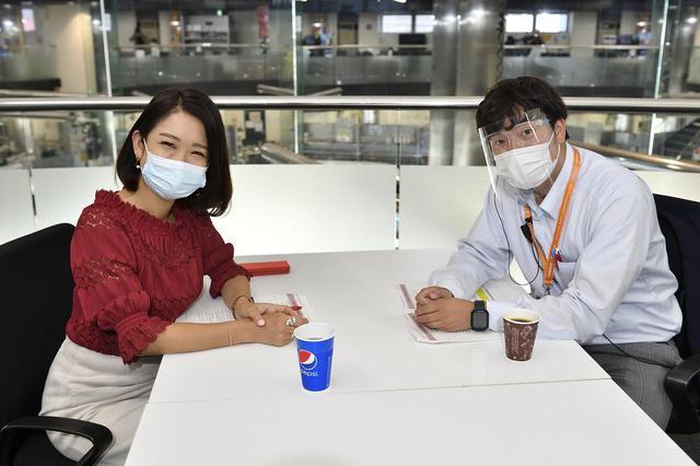 画像: 仕事柄毎日運転するのでご自身もHYBRIDタイプのクルマを選んでいますと高本さん。
