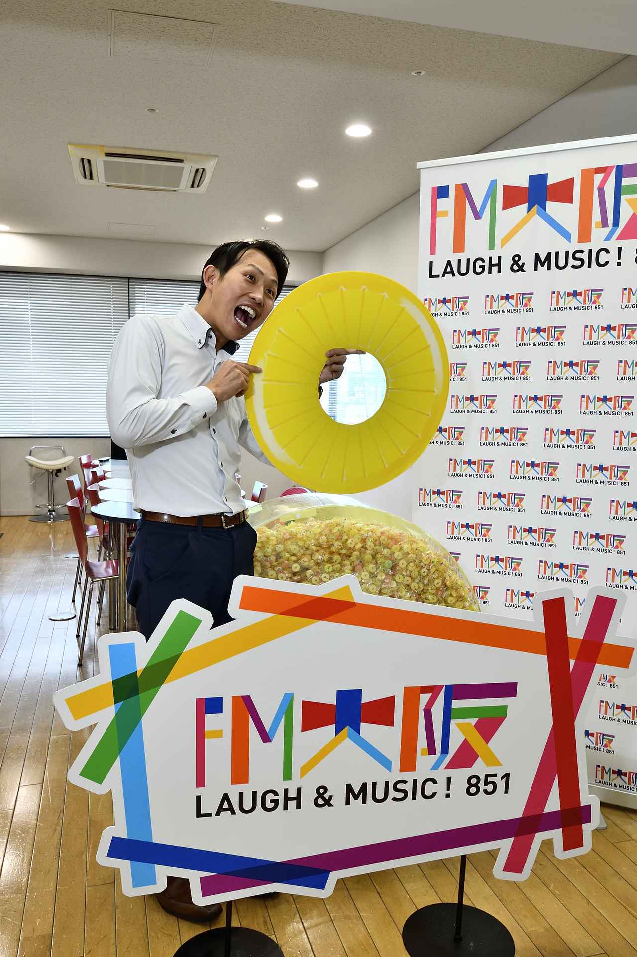 画像: 8/8のパインアメの日のディスプレイといっしょに撮影いただきました♪