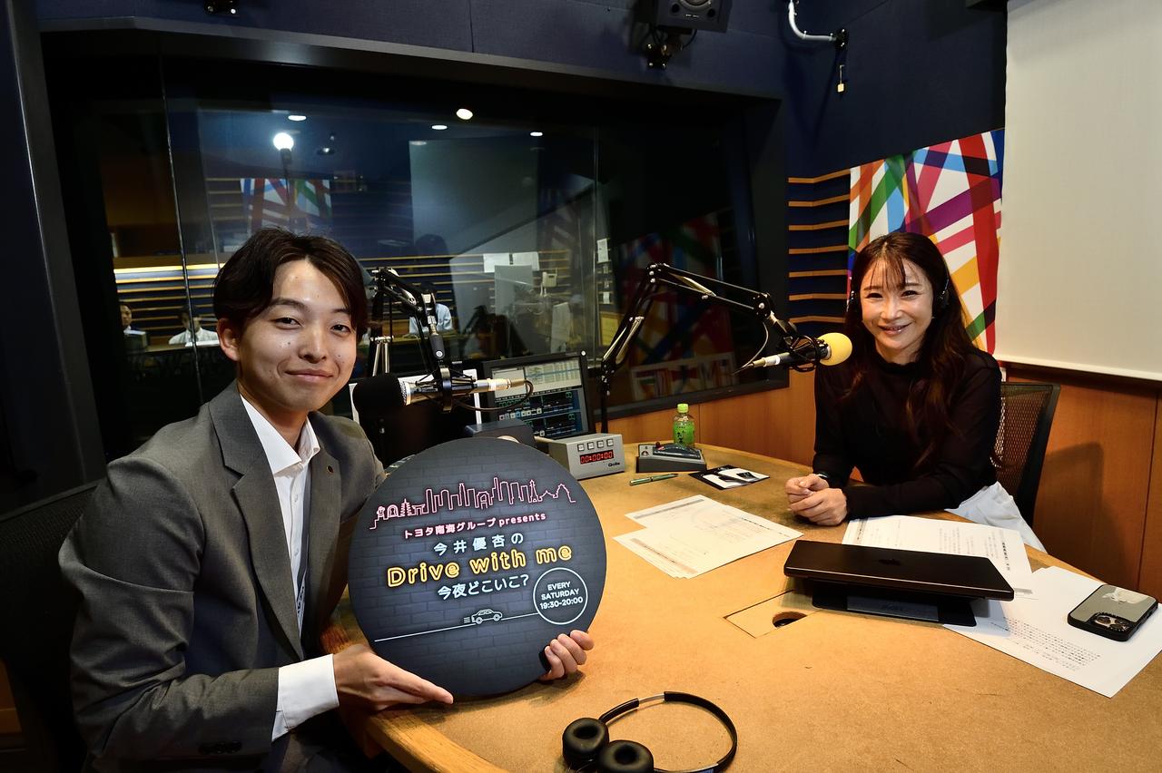 画像: 趣味はゴルフ。最近はグランピングにも出かけたというアウトドア派の飯塚さんです♪