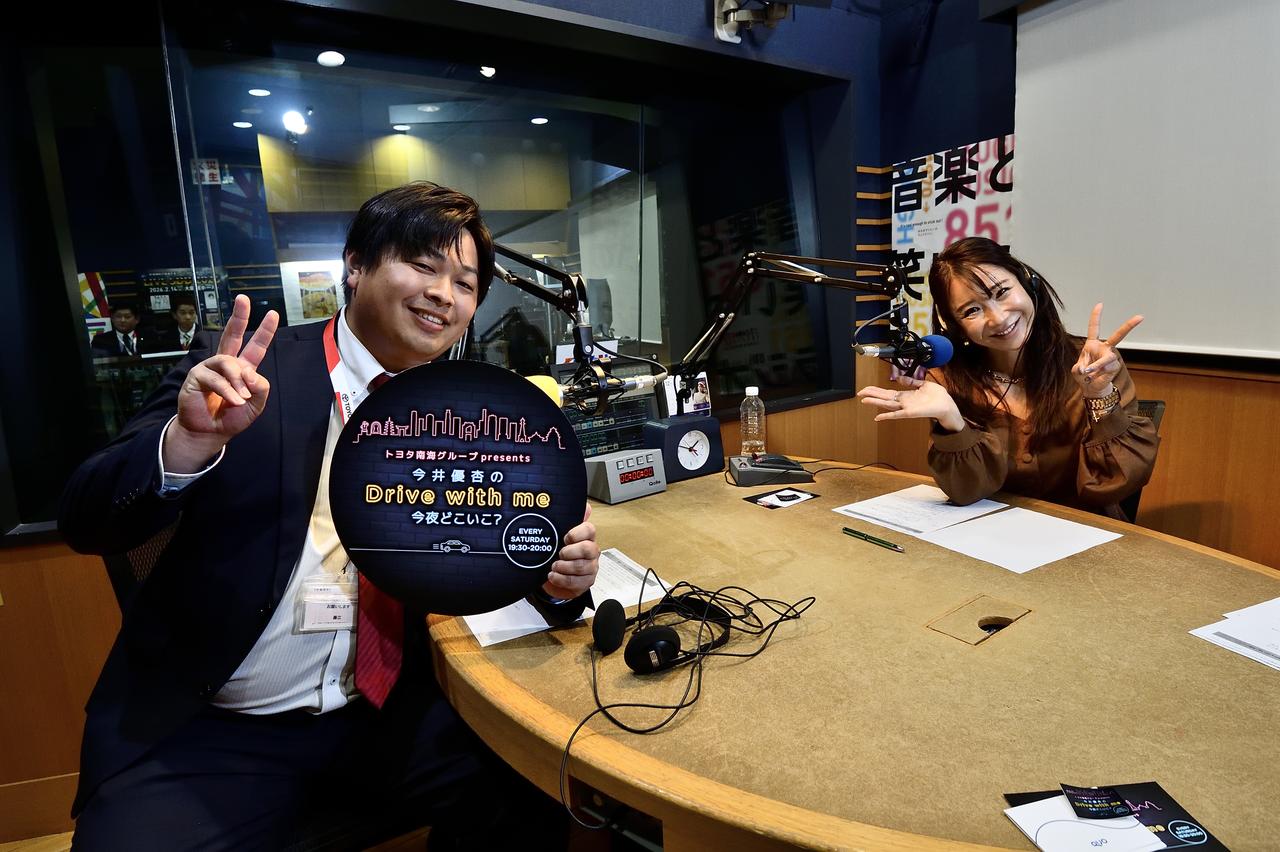 画像: お話し上手なスタッフの方が多かったようで、今井さんも押され気味！？今週出演いただいたのはノー残業デーでするフットサルが楽しみな藤江さんです。