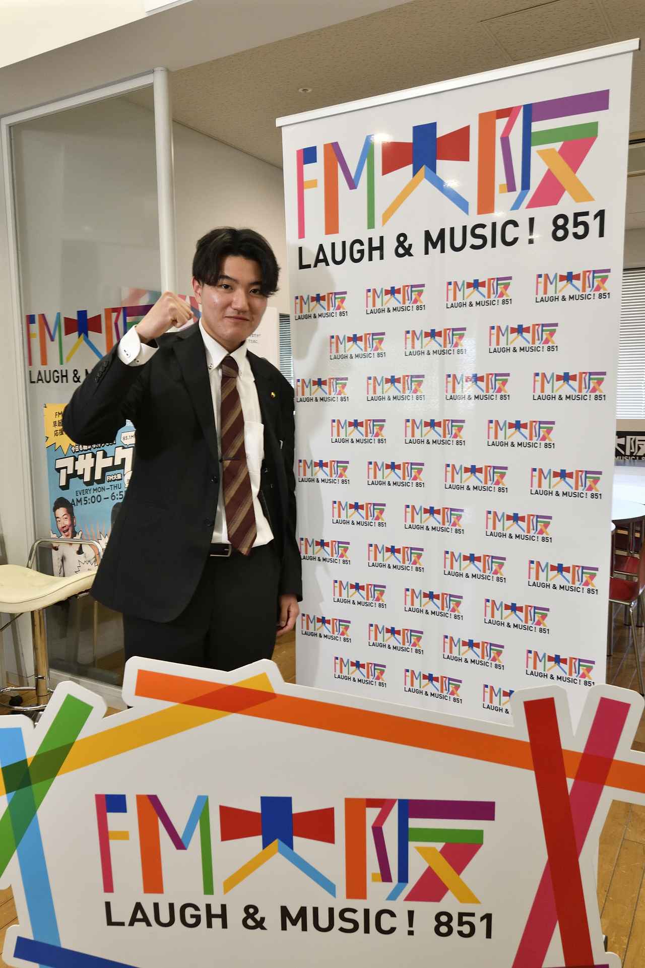 画像: 先日「羊文学」のライブで名古屋まで遠征した竹内さん。生の迫力に鳥肌が止まらなかったそう!