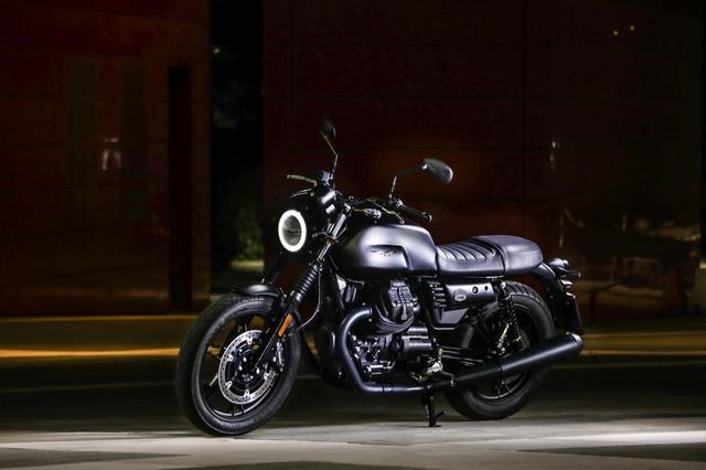 画像: モト・グッツィV7Ⅲ Stone Night Pack 1,150,000円(税抜)