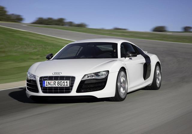 画像: 第1世代(2008/2009年):Audi R8 5.2 FSI quattro