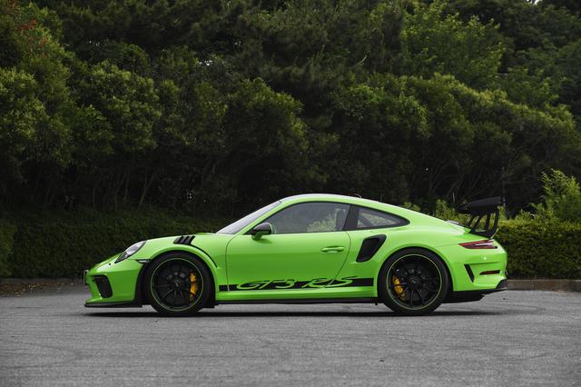 画像3: GT3 RSの基礎知識。そもそもはサーキットスペシャルなのだけど。
