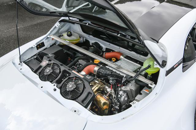 画像: 292psの最高出力を6420rpmで発生。A110より約420回転高いところまで伸びやかに回る。トルクバンドも拡大。