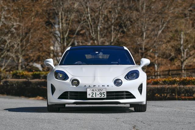 画像1: ライトウェイトスポーツの真髄「アルピーヌA110S」の進化を見極める①公道ツーリング編