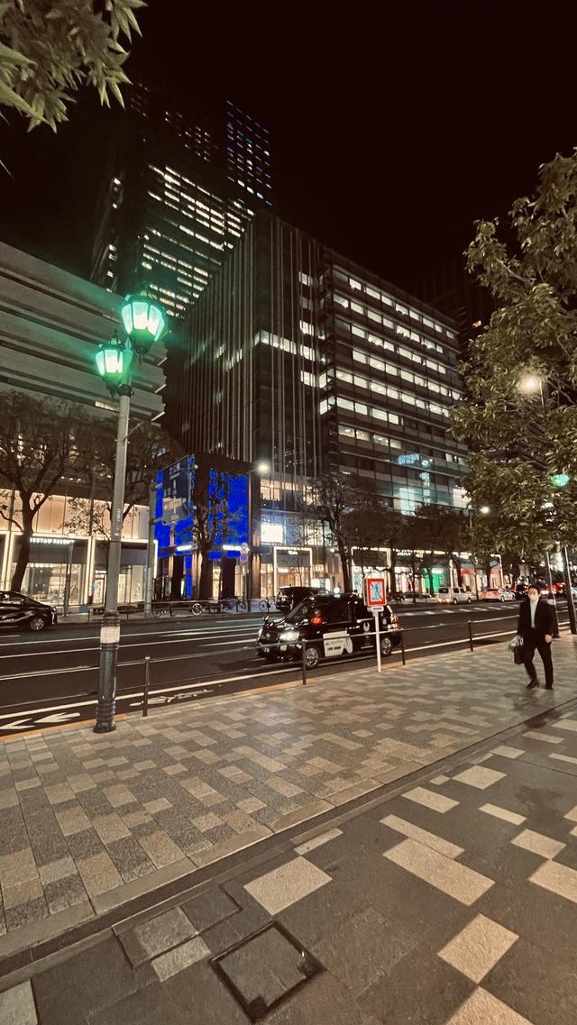 画像: ナイトモードではなく、普通の写真モードで撮影。 正直、11 Pro Maxの写真との差はよくわからない。