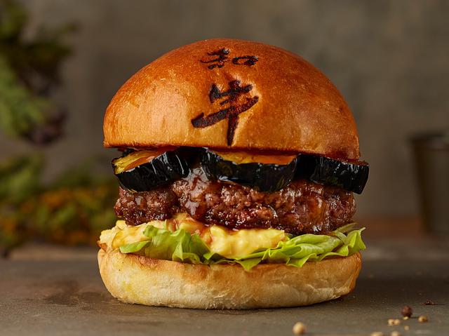 画像3: こだわり抜いた「和牛バーガー」