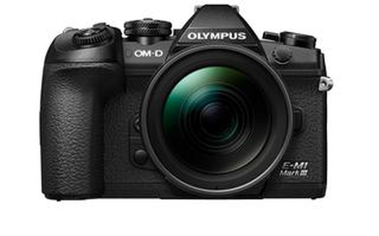 OM-D EM-1 Mark３　ボディー　美品 値下げ オリンパスのもう一つのフラッグシップがモデルチェンジ! OM-D E-M1