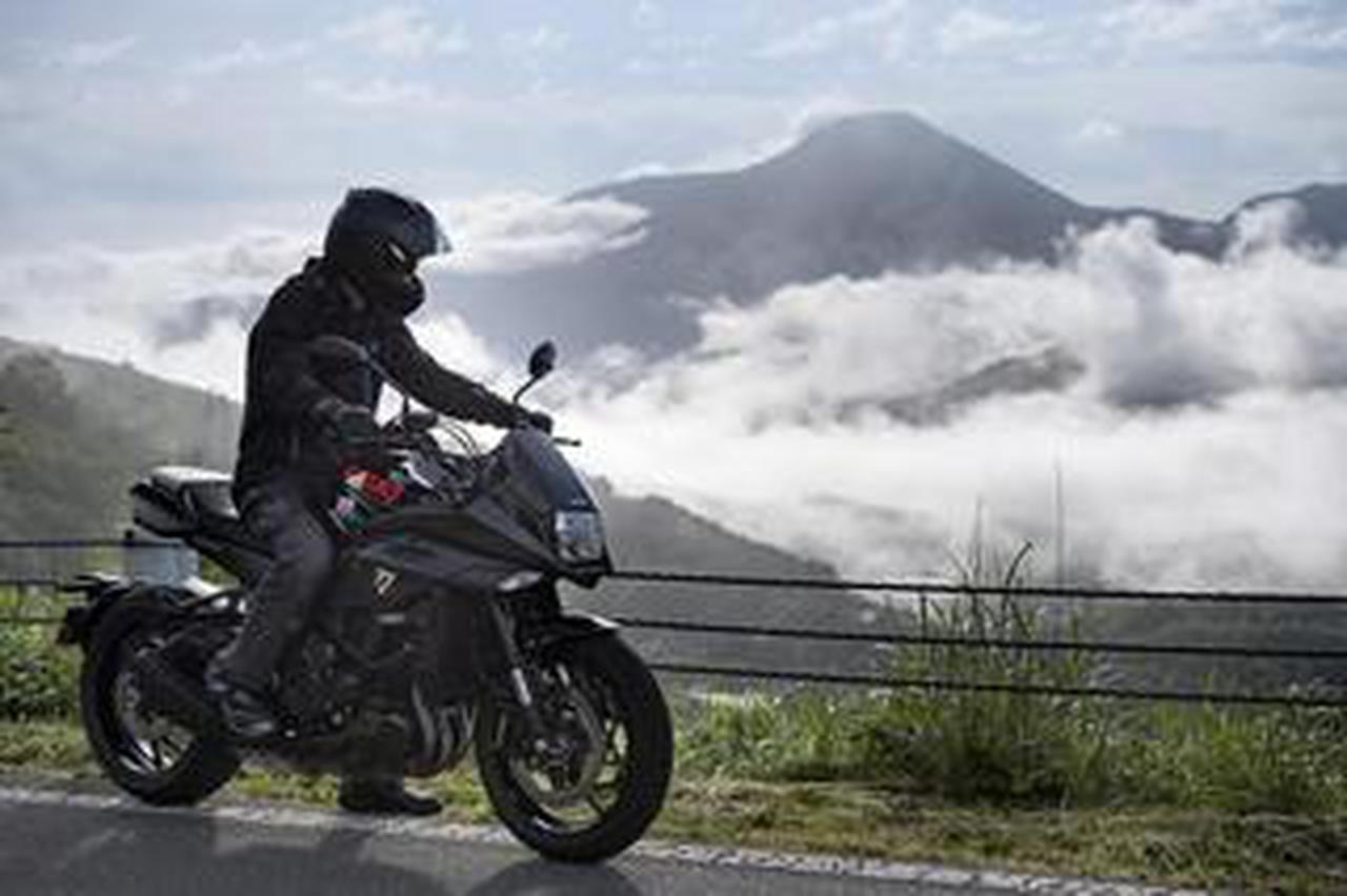 バイクに乗る時『プロテクター』ってつけてる? 夏に長袖ジャケット着る
