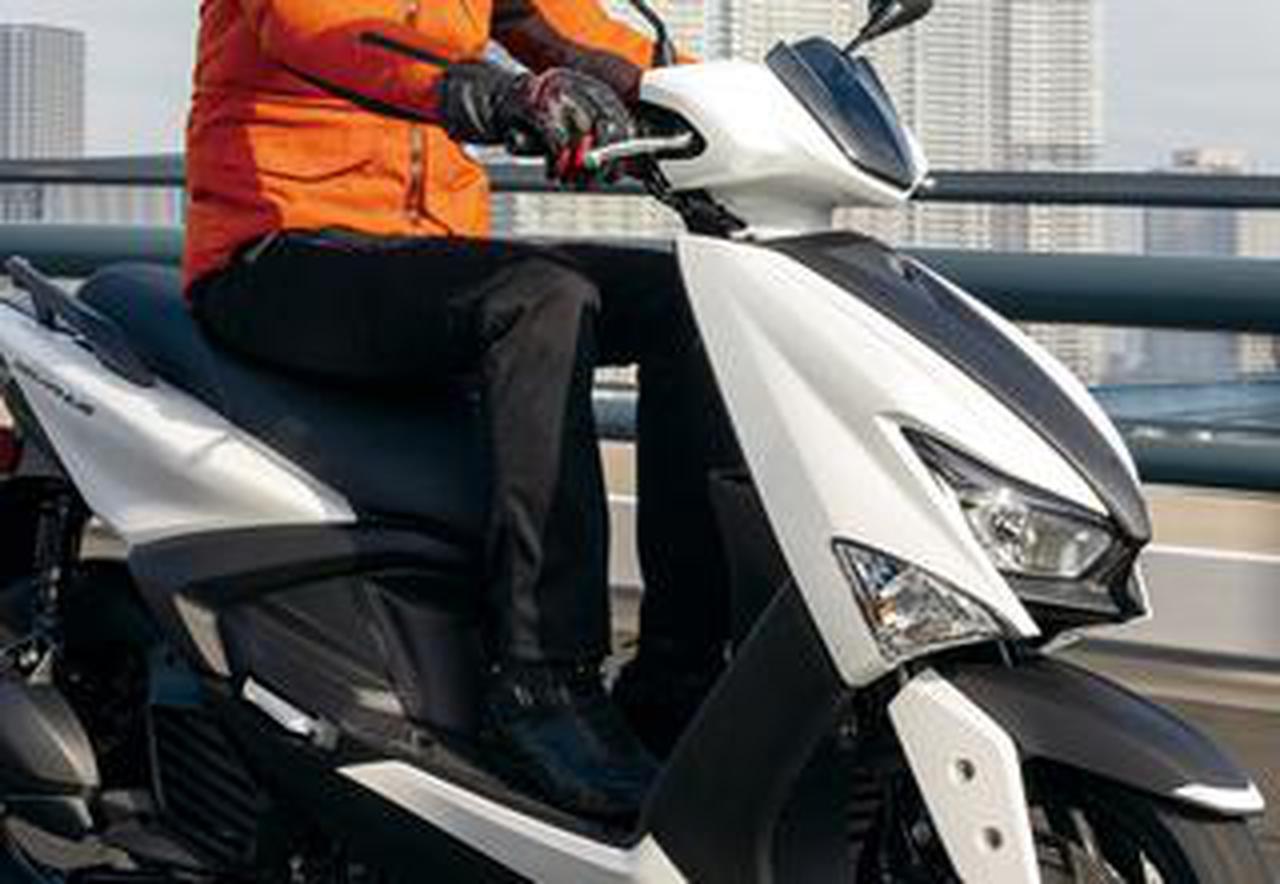 ヤマハ「シグナス グリファス」インプレ|シリーズ初の水冷エンジンを