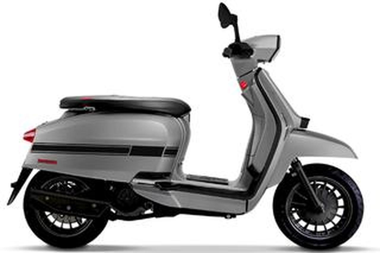ランブレッタ「V125 スペシャル フィックス」「V125 スペシャル 