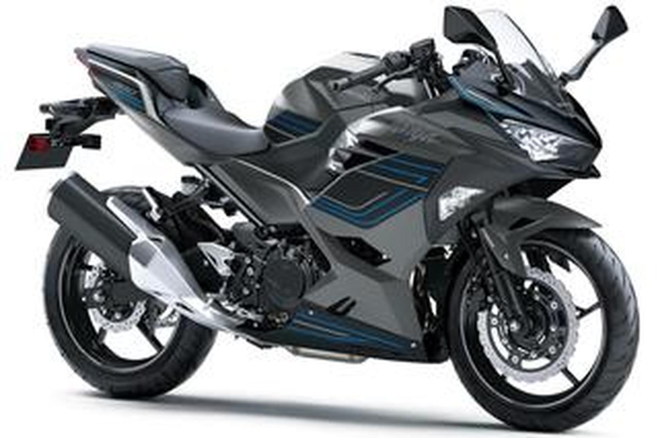 カワサキ「Ninja 400」【1分で読める 国内メーカーの2025年現行バイク