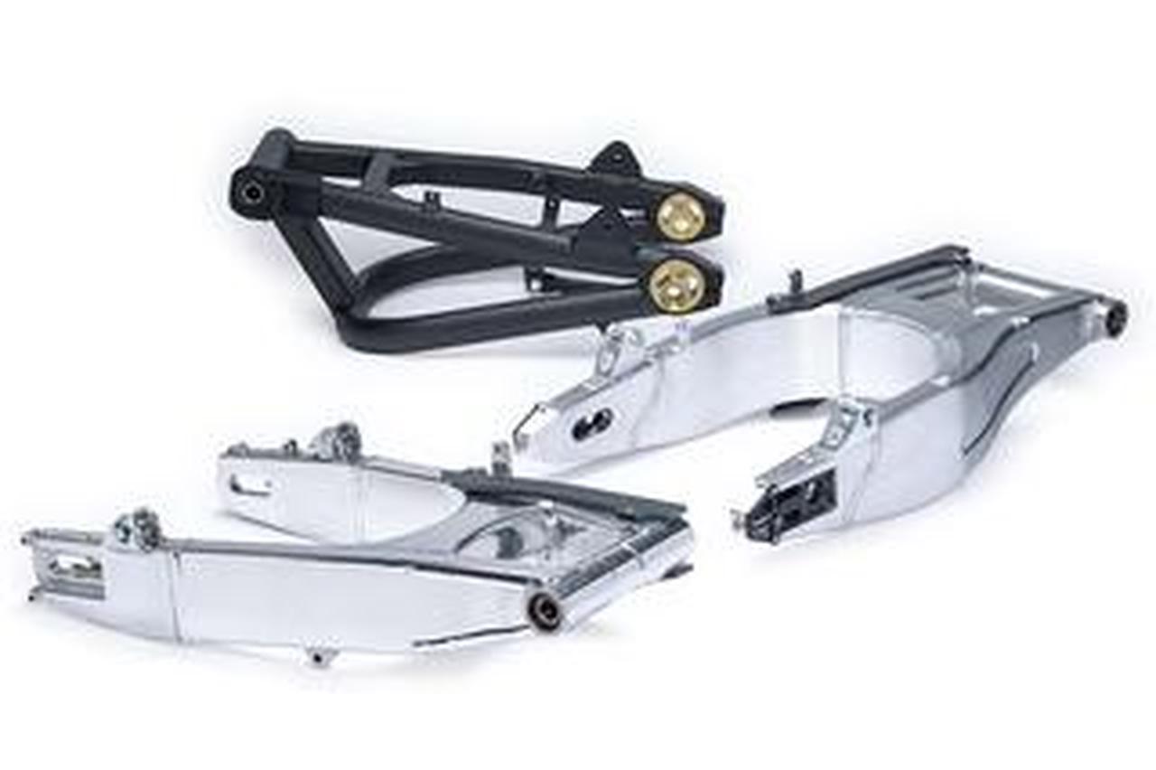 アクティブがプレスフォーミングタイプと口の字断面タイプのふたつの