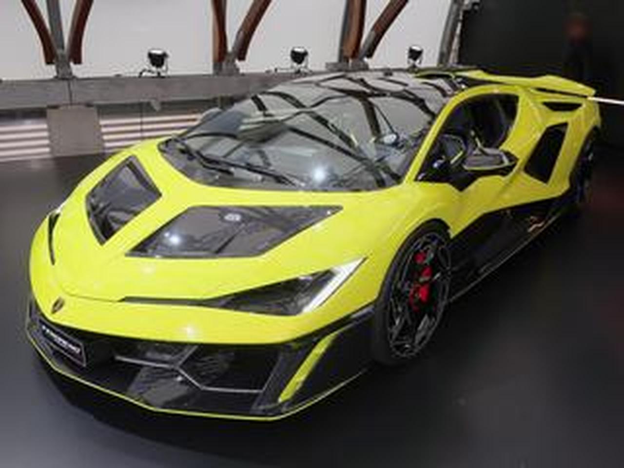ランボルギーニ デイ ジャパン 2025で、フューオフモデルの