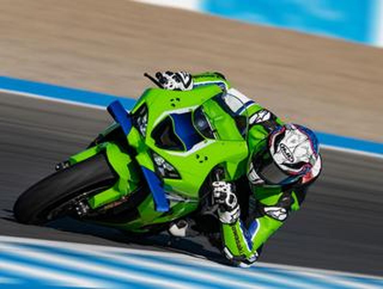 世界初公開!】カワサキ「Ninja ZX-10R」新型登場!精悍フェイスに