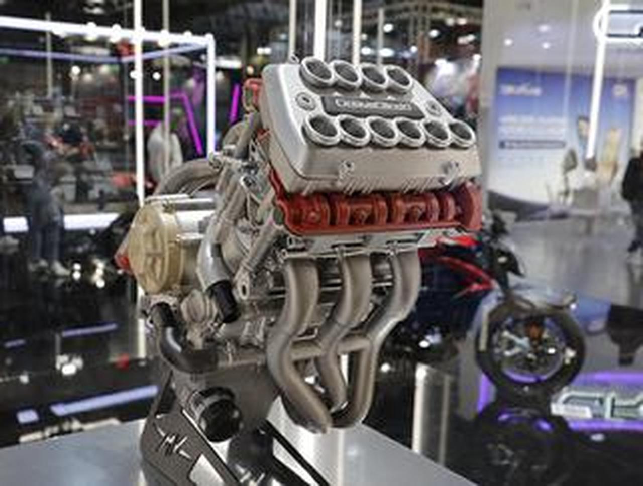 世界初公開!】MVアグスタ「CINQUE CILINDRI engine concept」衝撃の5