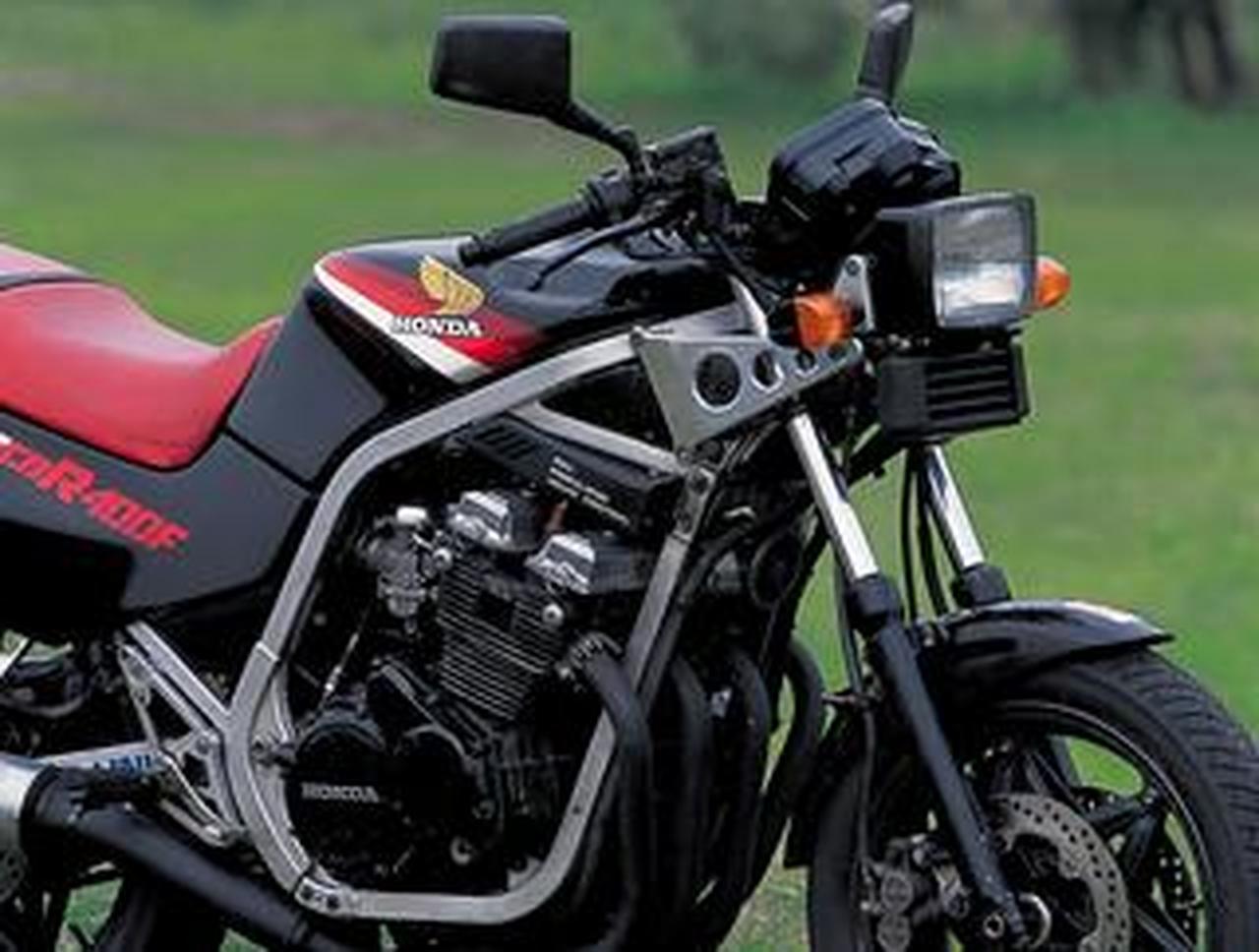 ホンダ「CBR400F(NC17)」(1984年)斬新な車体と2/4バルブ切り替え機構を