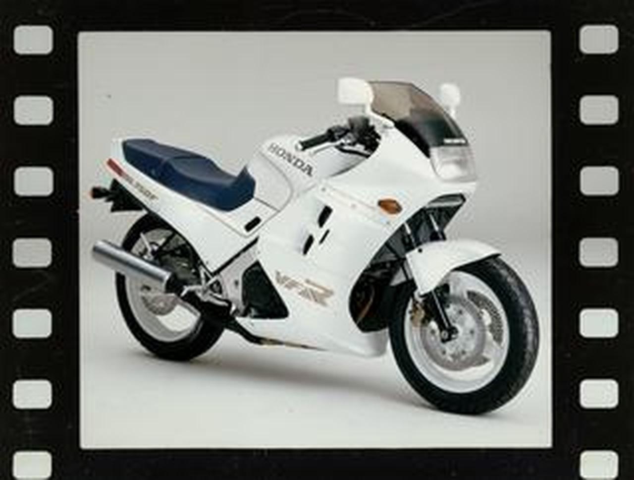 ホンダ「VFR750F」(1986年)【80年代に登場したホンダのバイク図鑑