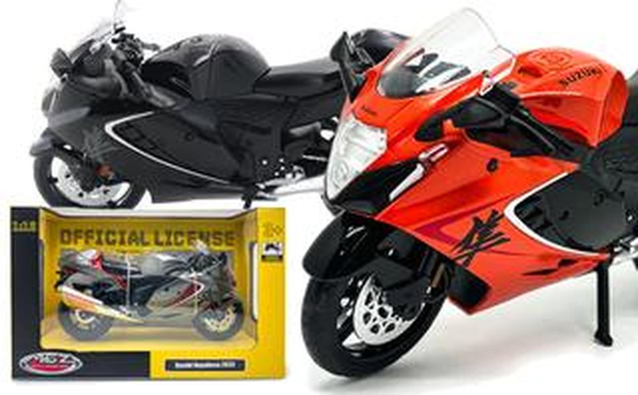 3850円で手に入る『隼』があった!? 組立て不要の1/12スケール