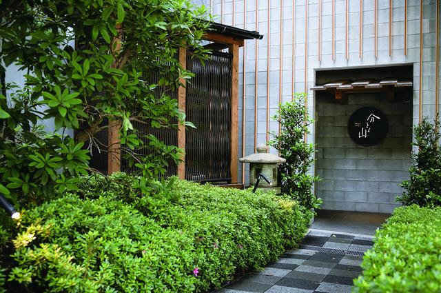 画像: 分とく山 東京都港区南麻布5-1-5 ☎03-5789-3838