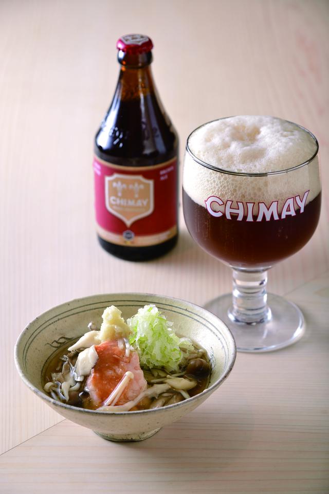 画像: ほのかな酸味を感じさせるレッド、ここに魚のうまみと、きのこのうまみが加わることでより奥行きが増していく