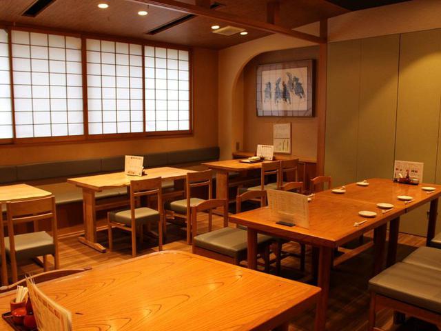 画像: 東京都中央区築地3-3-9 Tel: 050-5590-7309 営業時間:平日17:00~23:30、土日祝11:00〜15:00 不定休 https://sarashinanosato.com/