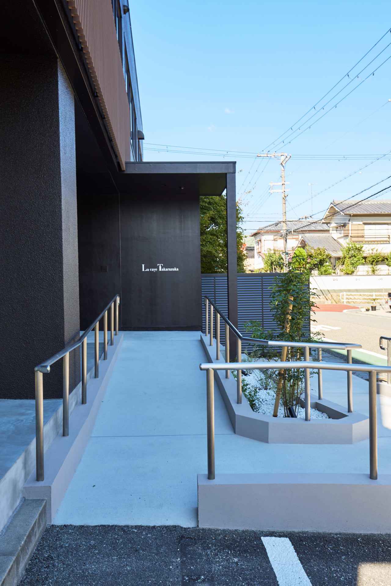 画像2: 満を持して営業スタート! セラー内部を徹底解剖