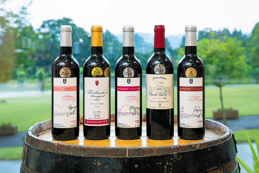 画像2: 地元農家とともに創り上げる高品質ワイン「朝日町ワイン」(山形県)