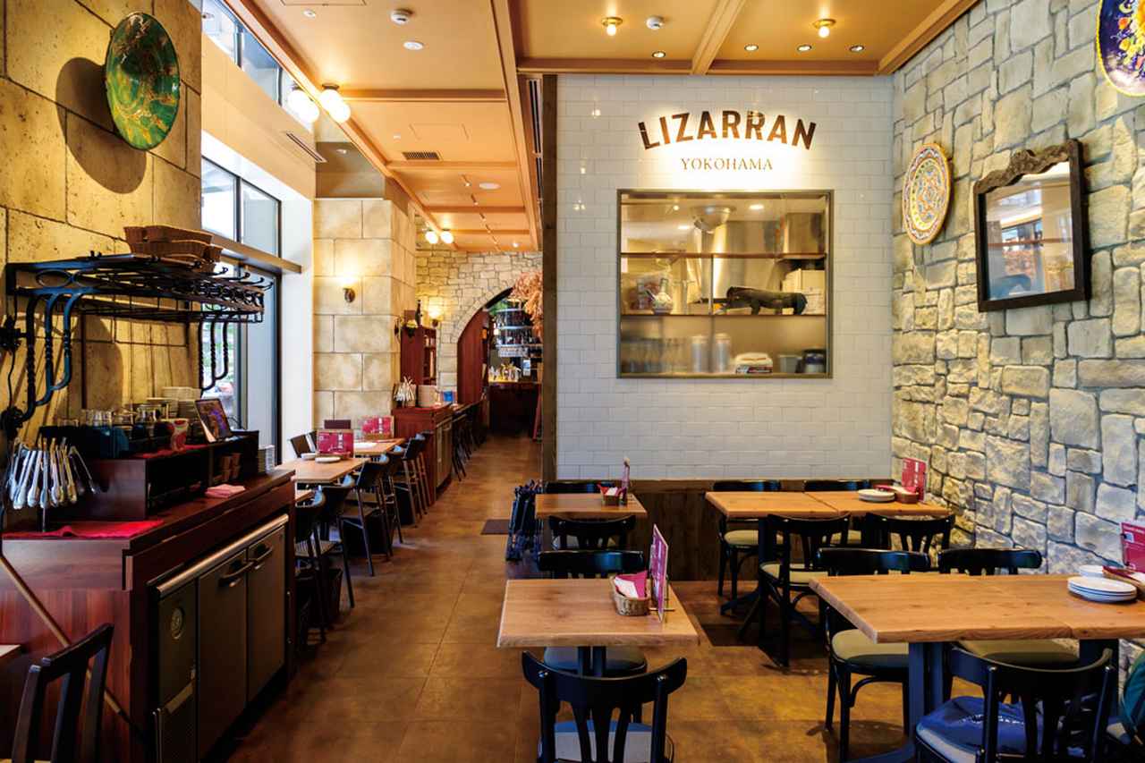 画像2: ４台横並びビルトインで迫力あるディスプレイ
ワインセラー「Brilliant 」（ブリリアント）