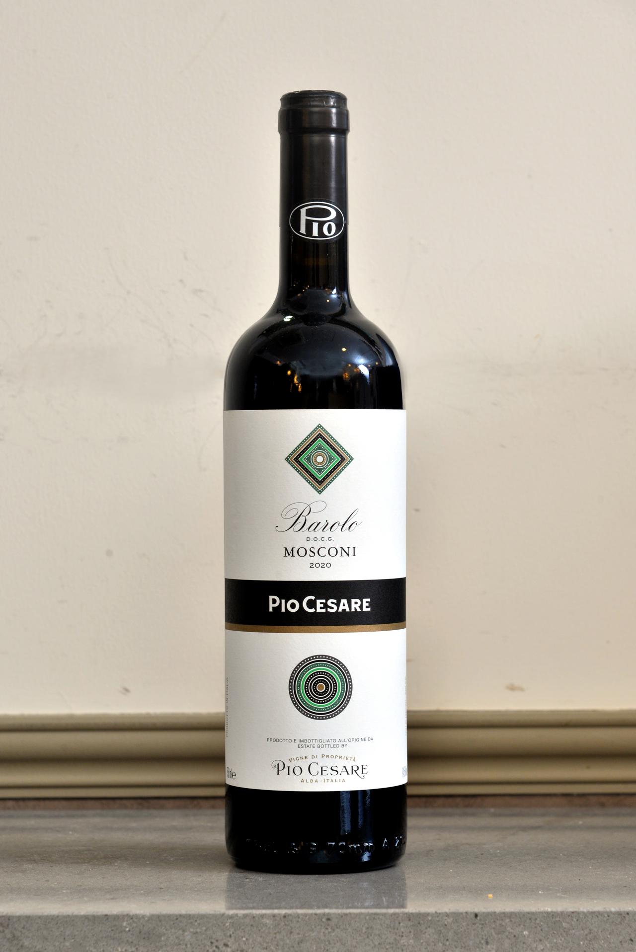 画像: 『バローロ モスコーニ D.O.C.G.2020年』。参考小売価格2万6000円(税別)