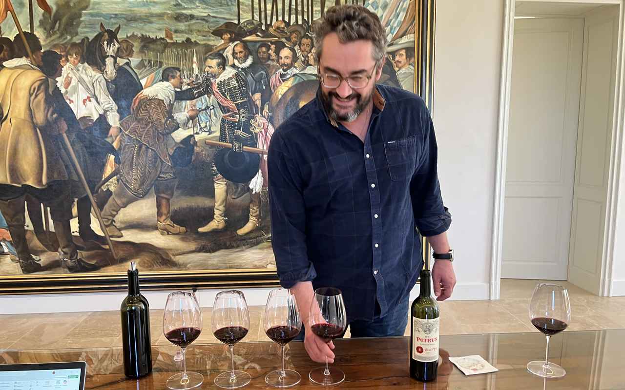 画像: 2000年以降、年2回シャトーを訪れ、プリムールと瓶詰ボトルの試飲を行っているが、2025年産プリムールは別格のエレガントさを持つ