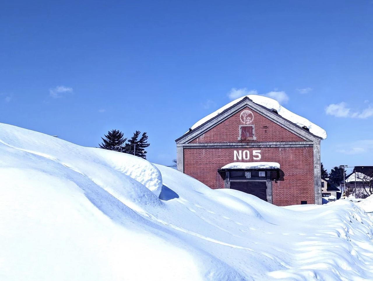 画像: 大雪山系の麓、水に恵まれた北海道・東川町のワイナリー「雪川醸造」