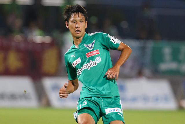 画像: 徐々にカテゴリーを上げ、鳥取で3年目を迎える上松(写真◎J.LEAGUE)