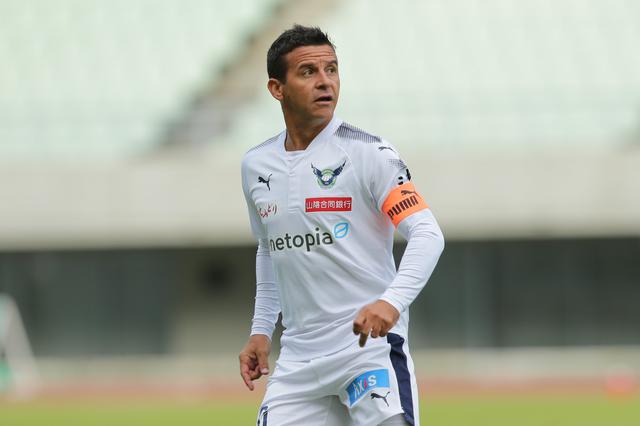 画像: 19年までキャプテンだったフェルナンジーニョ。違う立場でチームを支える(写真◎J.LEAGUE)