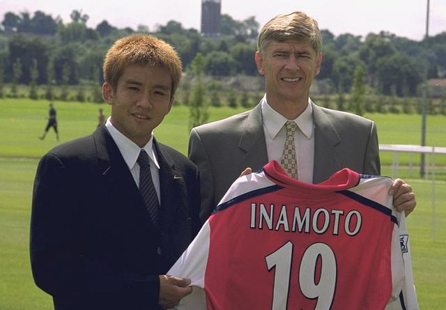 画像: 稲本潤一は元名古屋監督のベンゲル率いるアーセナルに移籍した(写真◎Getty Images)