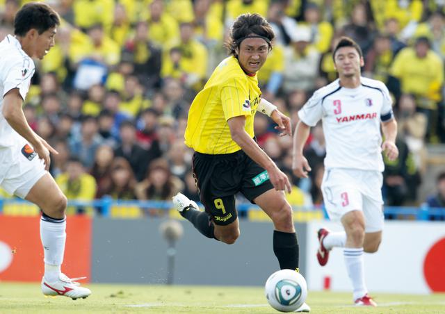 画像: 柏レイソル時代(1997-2002,06-12)/写真◎J.LEAGUE