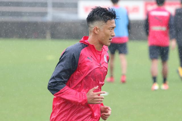画像: 今季ケガから復帰した都倉。初の大阪ダービーでゴールを奪えるか(写真◎CEREZO OSAKA)