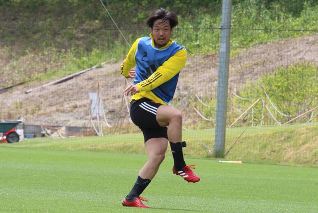 THIS IS MY CLUB】仙台の看板を背負う富田晋伍「ベガルタを離れる