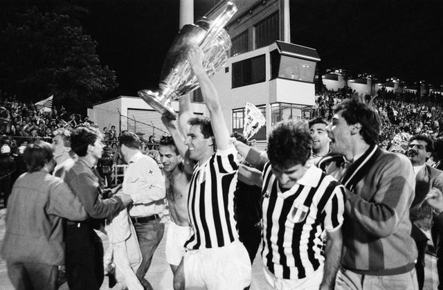 カテナチオとファンタジアの両立 王様が降臨したユベントス サッカー世界遺産第27回 2 3 サッカーマガジンweb