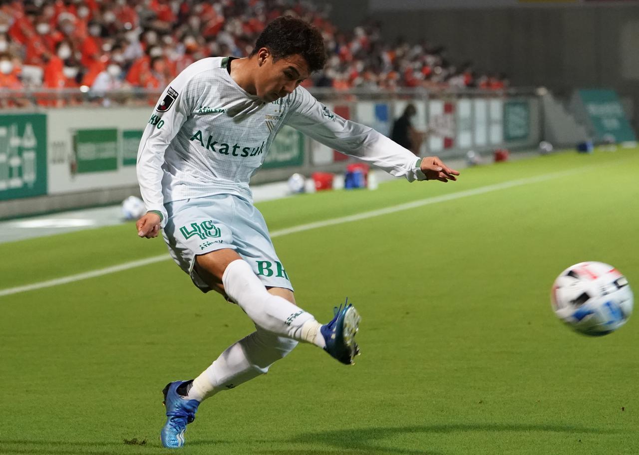 画像 : 1番目の画像 - 開幕から全試合に出場している山下（写真◎Getty Images） - サッカーマガジンWEB